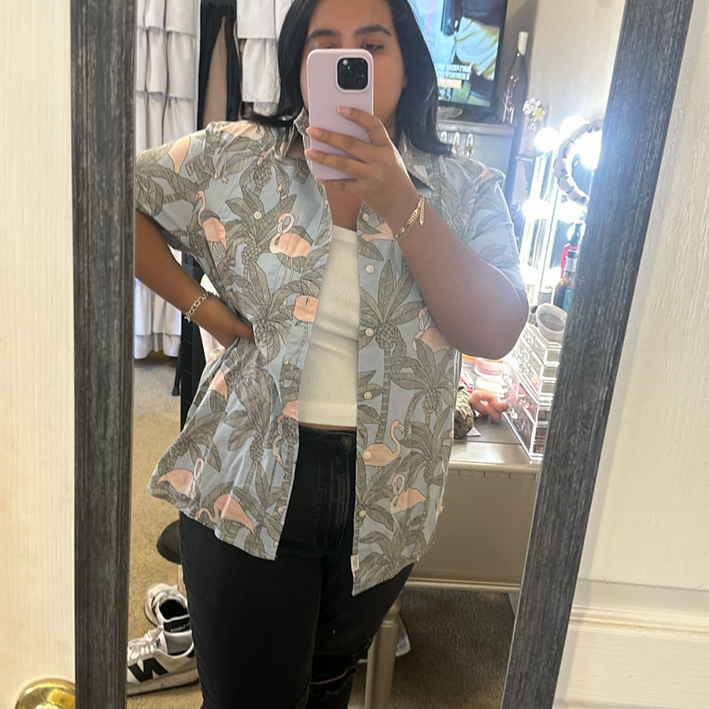 NEW American Eagle Button Up 🦅